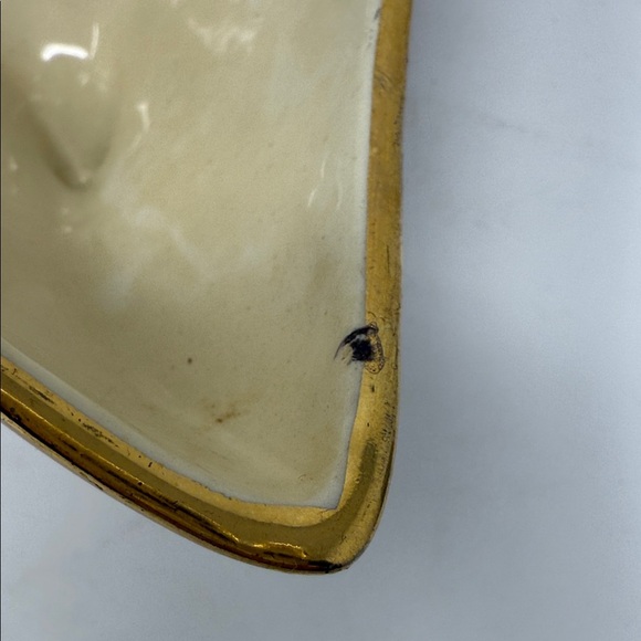 10 x4 “ Queen Pottery Elegant Gold and Purple Bowl - Picture 4 of 9